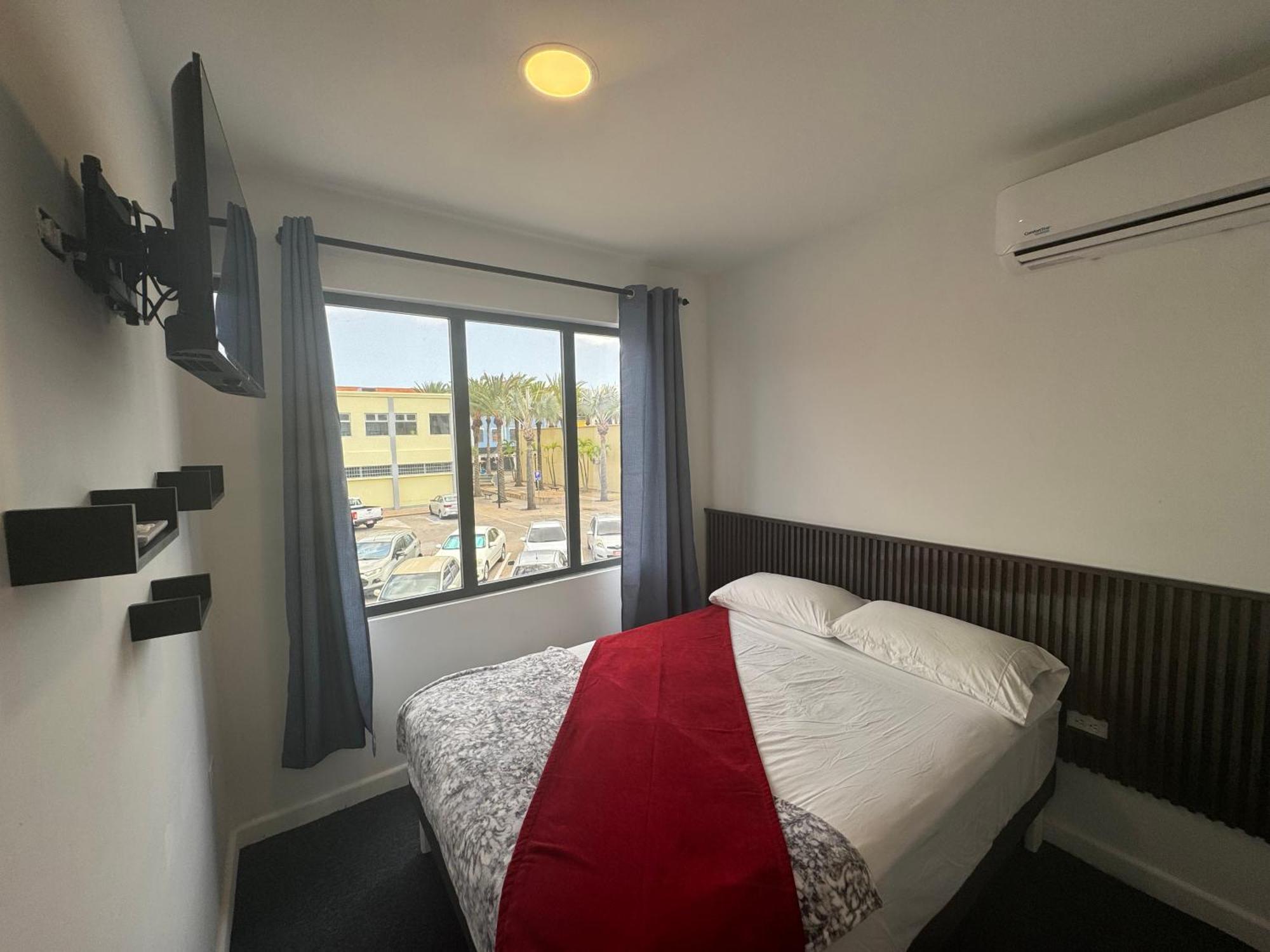 Central Boutique Hotel اورانجستاد المظهر الخارجي الصورة