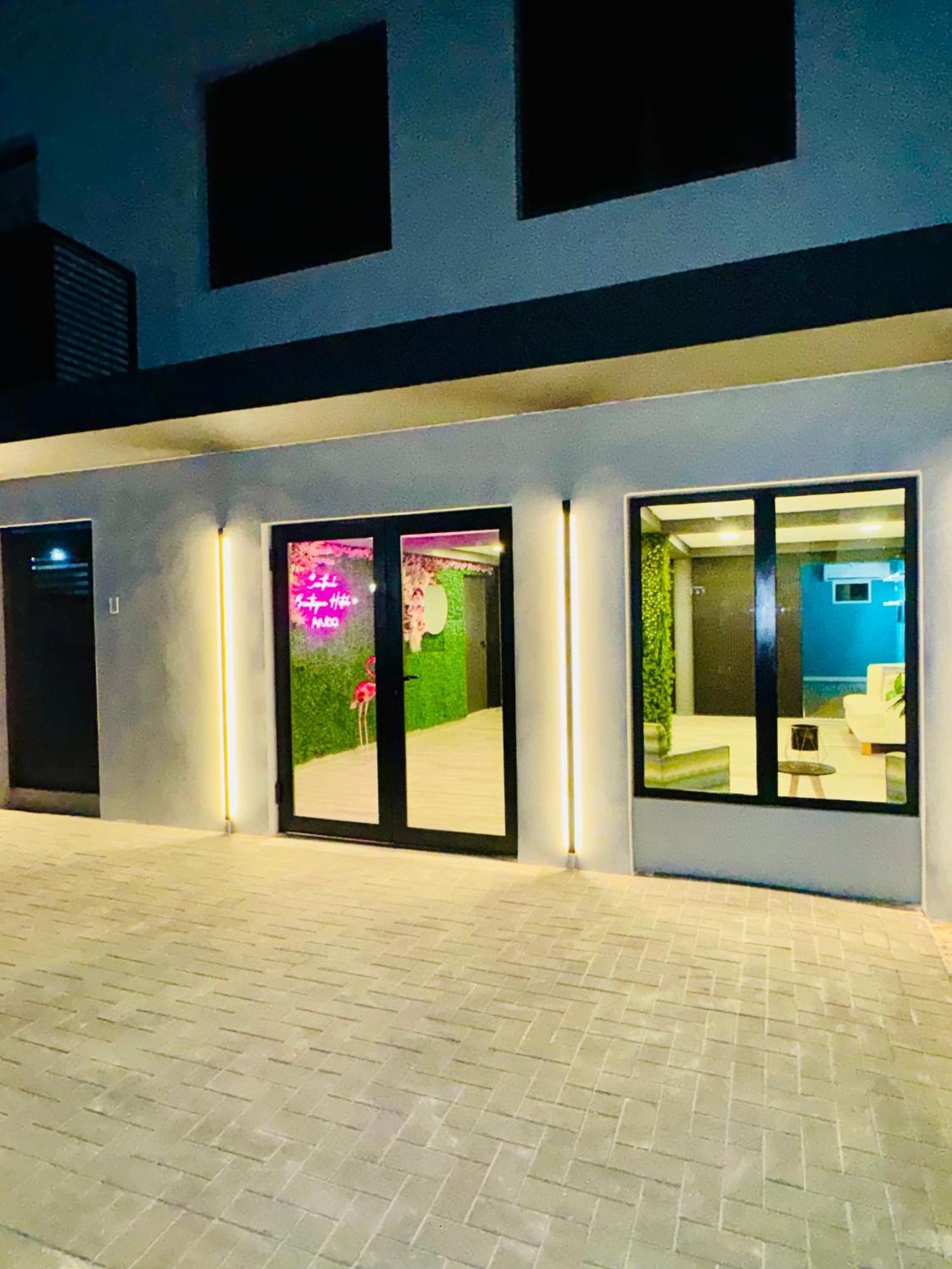 Central Boutique Hotel اورانجستاد المظهر الخارجي الصورة